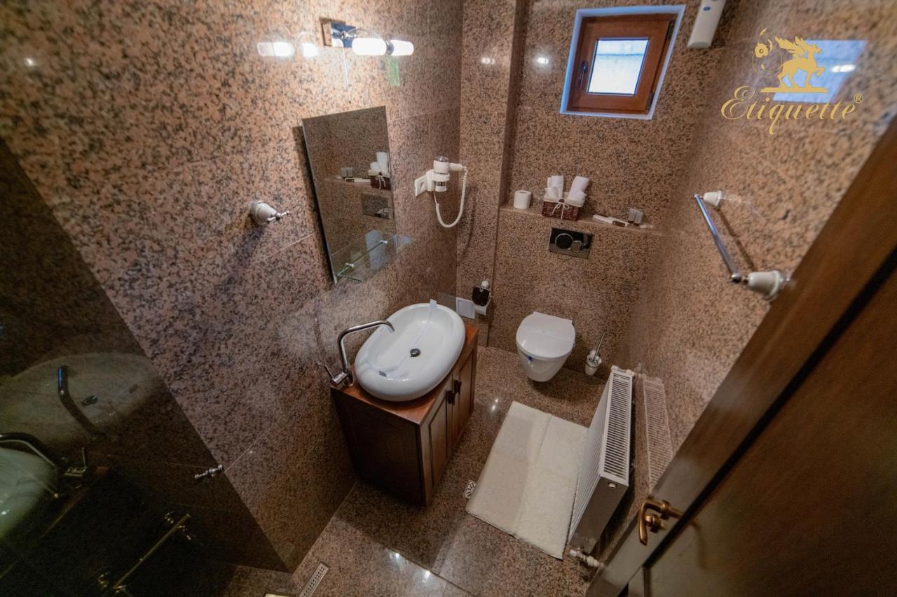 Villa Etiquette Deva Exteriör bild
