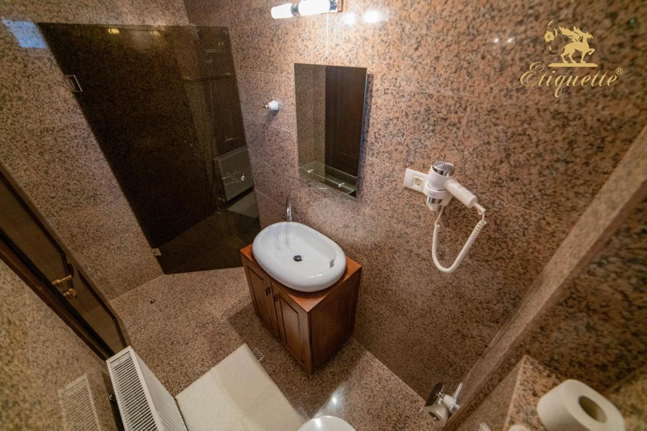Villa Etiquette Deva Exteriör bild